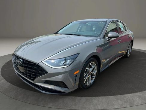 Used 2022 Hyundai Sonata SEL w/ Cargo Package FWD image 1