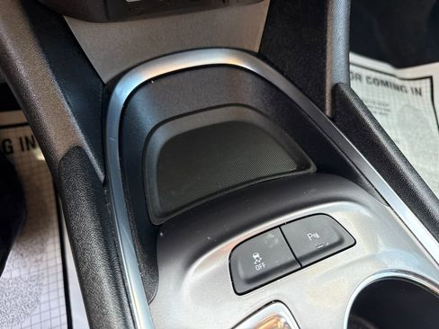 Used 2025 Chevrolet Malibu LT image 31