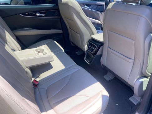 Certified 2022 Lincoln Nautilus Reserve AWD/4WD image 24