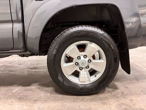 Used 2014 Toyota Tacoma 4x4 Double Cab w/ TRD Sport Package image 63