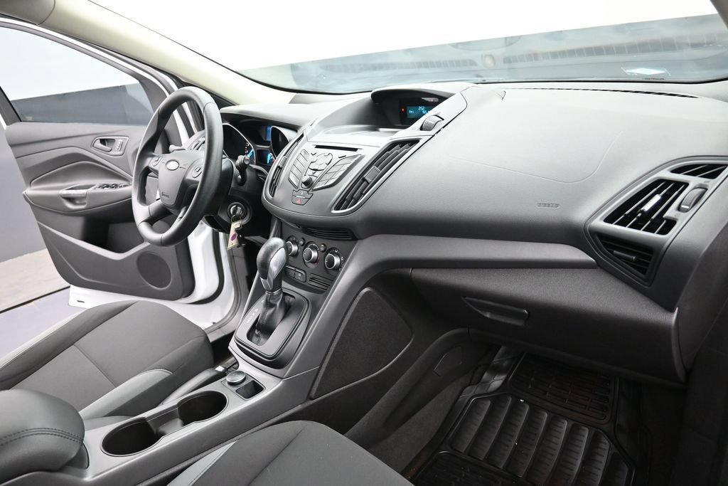 Used 2013 Ford Escape S FWD image 12