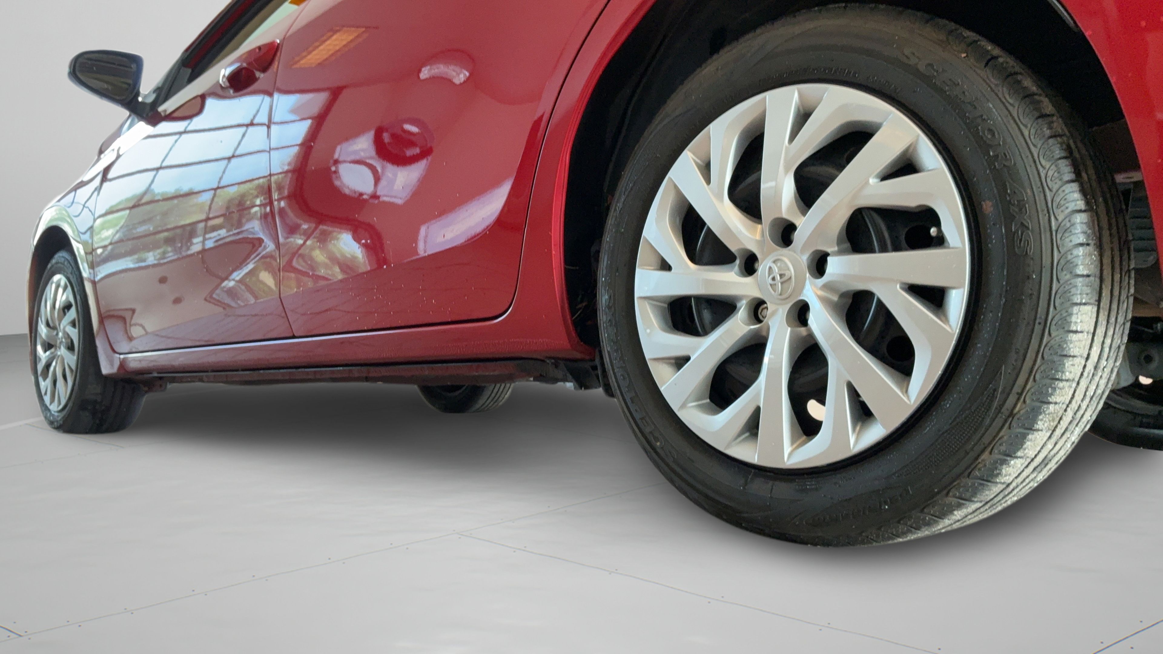 Used 2019 Toyota Corolla LE FWD image 44