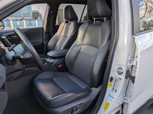 Used 2021 Toyota RAV4 XSE image 17