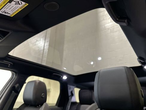 New 2026 Land Rover Discovery Sport Landmark image 11