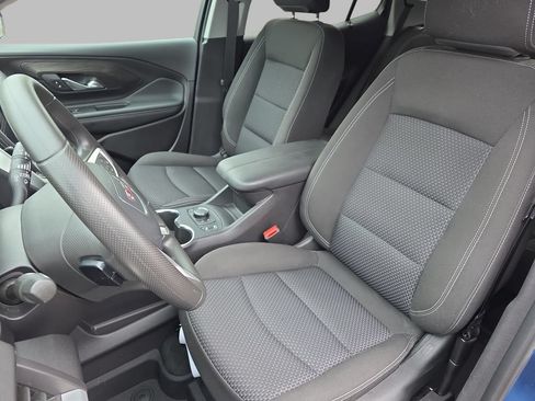 Certified 2024 GMC Terrain SLE w/ Driver Convenience Package FWD image 17