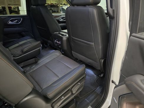 Used 2021 Chevrolet Tahoe High Country AWD/4WD image 35