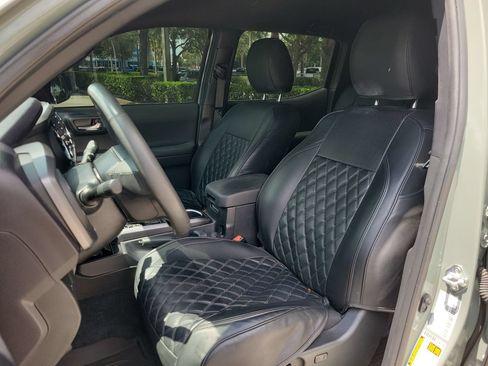 Used 2023 Toyota Tacoma TRD Sport RWD image 16