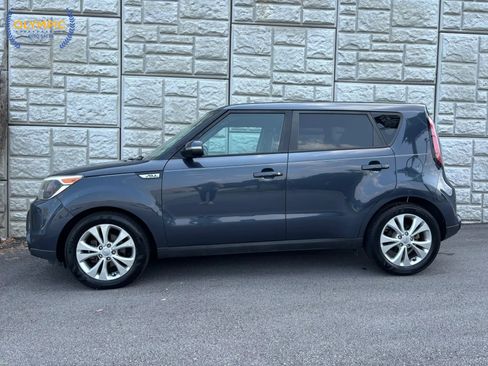 Used 2016 Kia Soul ! image 7