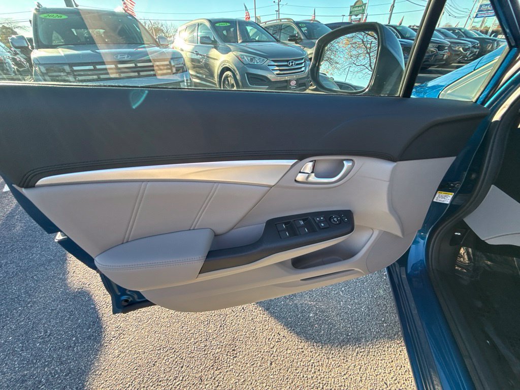 Used 2013 Honda Civic EX-L image 16