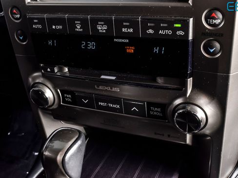 Used 2021 Lexus GX 460 Premium w/ Premium Plus Package image 29