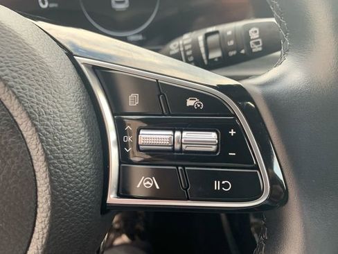 Used 2024 Kia Seltos S image 29