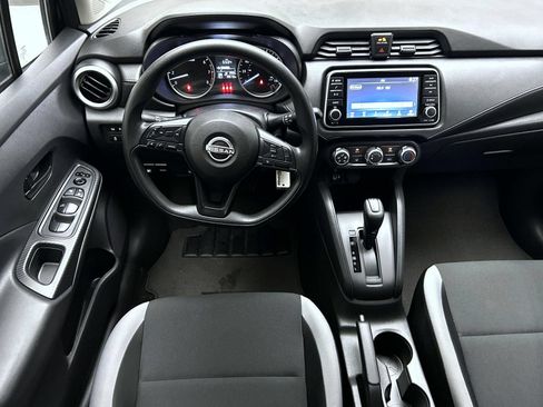 Used 2025 Nissan Versa S w/ Trunk Package FWD image 14