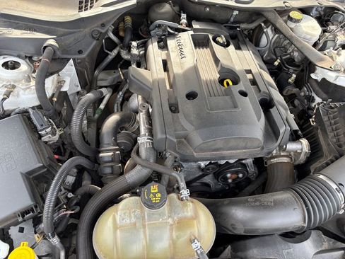 Used 2018 Ford Mustang Premium image 14