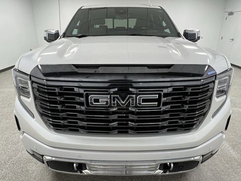 Used 2023 GMC Sierra 1500 Denali Ultimate image 3