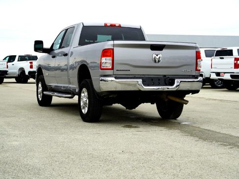 Used 2024 RAM 2500 Big Horn w/ Bed Utility Group image 5