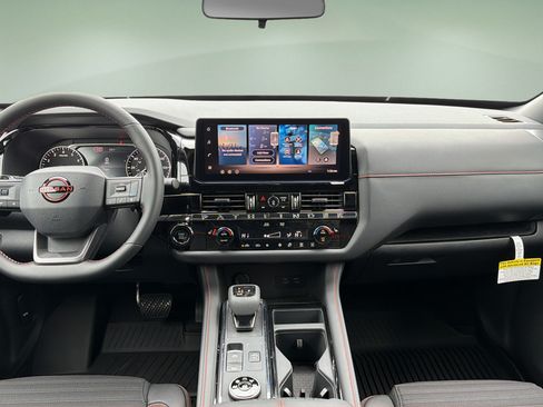 New 2026 Nissan Pathfinder Rock Creek AWD/4WD image 17
