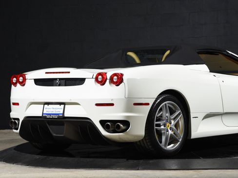 Used 2006 Ferrari F430 Spider image 9