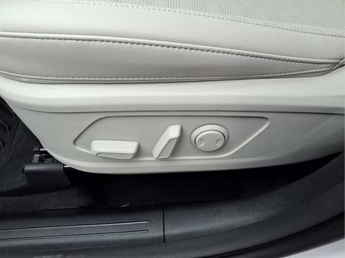 New 2026 Kia Sorento EX FWD image 15
