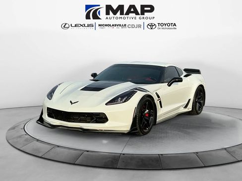 Used 2017 Chevrolet Corvette Grand Sport image 1