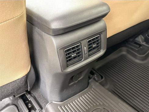 Used 2023 Toyota RAV4 LE image 33