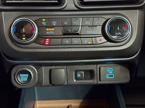 Used 2024 Ford Maverick Lariat FWD image 16
