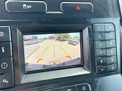 Used 2022 Ford F250 XL RWD image 13