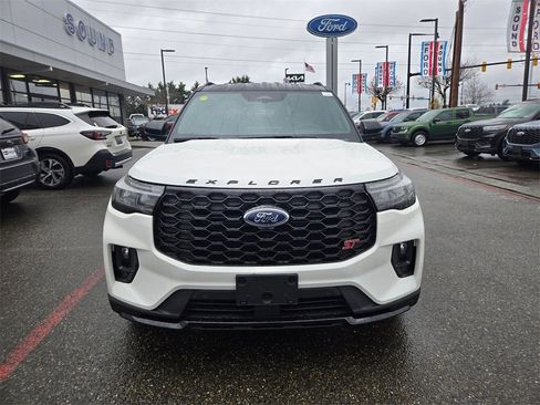 New 2026 Ford Explorer ST image 2
