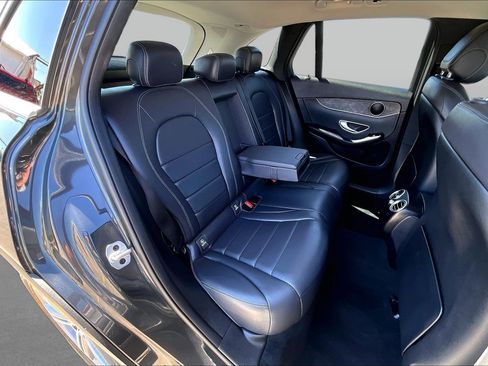 Used 2022 Mercedes-Benz GLC 300 image 27