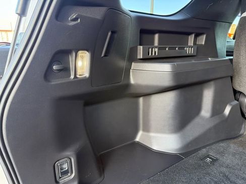 Certified 2025 Toyota 4Runner SR5 image 29