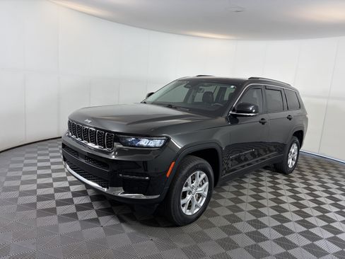 Used 2023 Jeep Grand Cherokee L Limited w/ Luxury Tech Group II AWD/4WD image 2