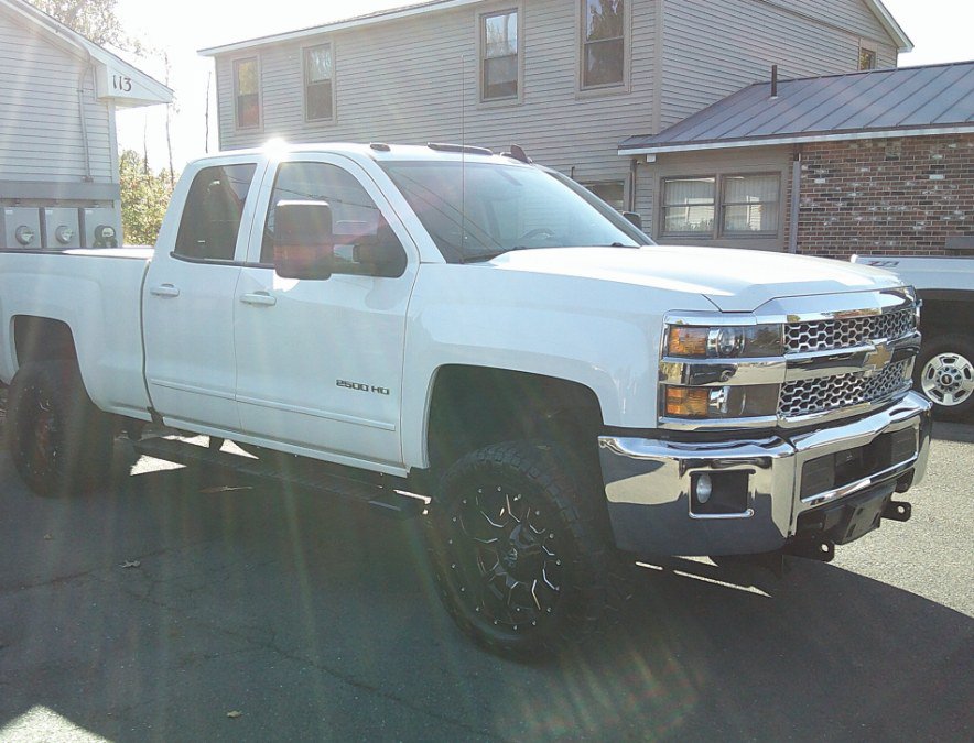 Used 2019 Chevrolet Silverado 2500 LT w/ LT Convenience Package AWD/4WD image 4