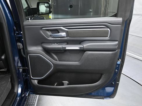Used 2023 RAM 1500 Laramie AWD/4WD image 16