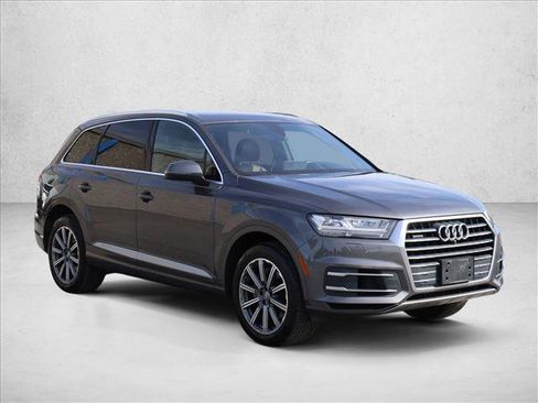 Used 2018 Audi Q7 3.0T Premium Plus AWD/4WD image 3