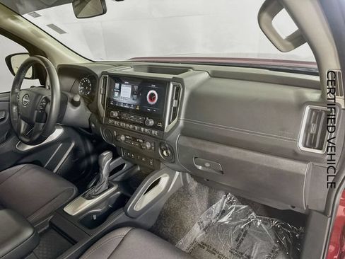 Certified 2025 Nissan Frontier SV w/ SV Convenience Package RWD image 27