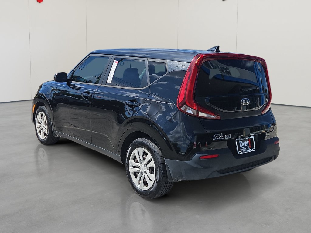 Used 2020 Kia Soul LX FWD image 3