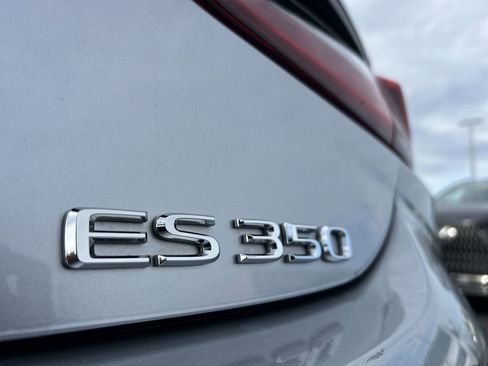 Used 2024 Lexus ES 350 w/ Premium Package FWD image 34