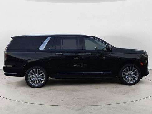 Certified 2023 Cadillac Escalade ESV Premium Luxury image 6