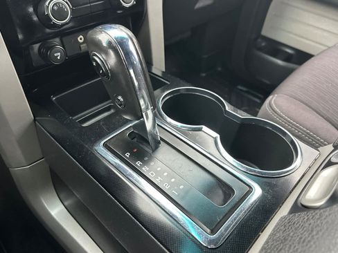 Used 2012 Ford F150 FX4 w/ Max Trailer Tow Pkg image 19