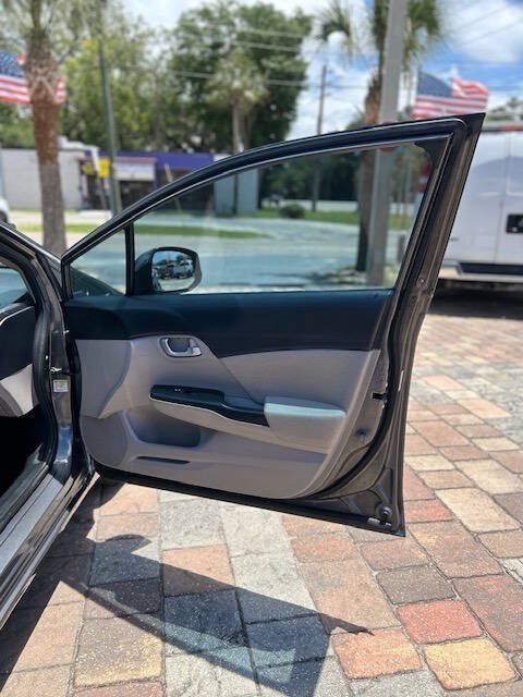 Used 2013 Honda Civic LX image 19