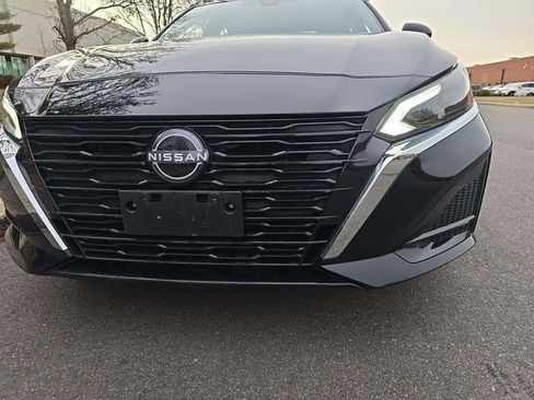 Used 2025 Nissan Altima 2.5 SV w/ SV Special Edition Package image 17