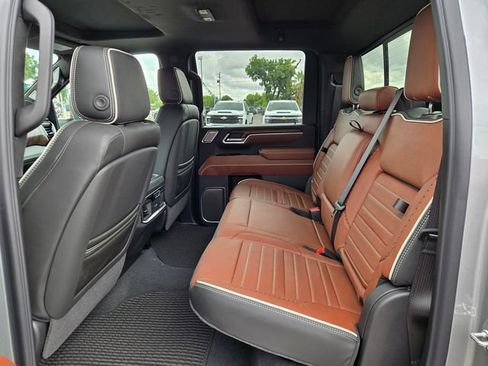 New 2026 GMC Sierra 2500 Denali Ultimate w/ Max Trailering Package AWD/4WD image 7