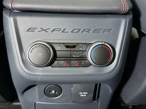 New 2026 Ford Explorer ST-Line w/ ST-Line Street Pack image 27