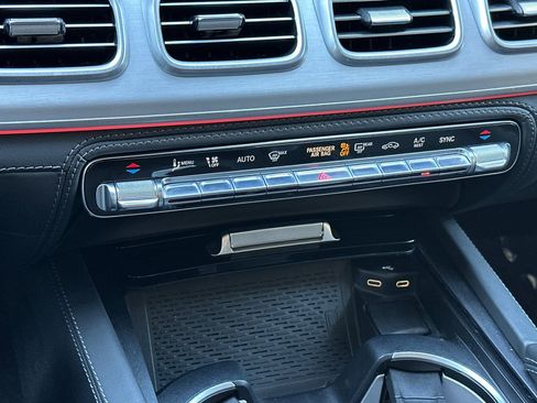 Certified 2024 Mercedes-Benz GLE 63 AMG S image 25