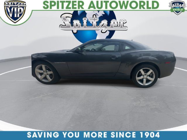 Used 2010 Chevrolet Camaro LT RWD image 6