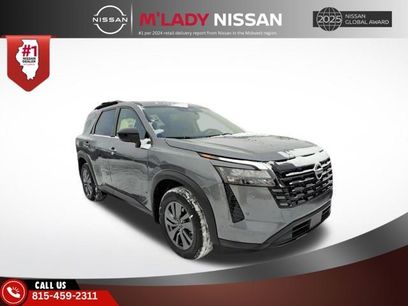 New 2026 Nissan Pathfinder SV