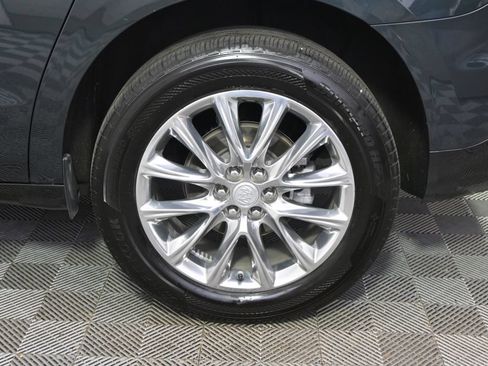Used 2021 Buick Enclave Essence w/ Sound and Sites Package AWD/4WD image 20