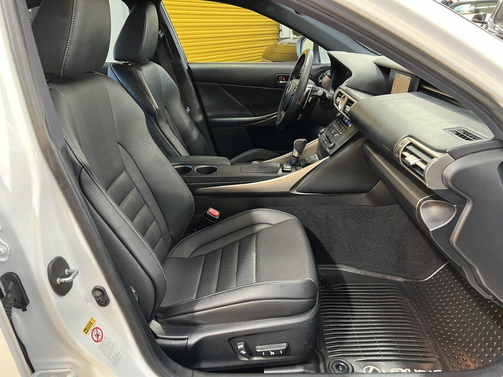 Used 2016 Lexus IS 200t RWD image 16