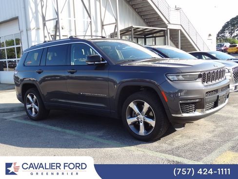 Used 2021 Jeep Grand Cherokee L Limited AWD/4WD image 2
