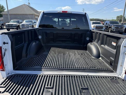 Used 2018 Ford F150 XLT w/ Equipment Group 302A Luxury AWD/4WD image 7