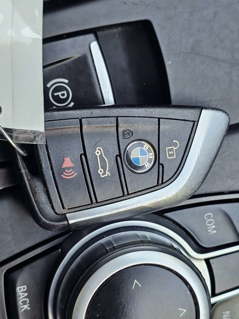 Used 2020 BMW X2 sDrive28i w/ Convenience Package FWD image 29